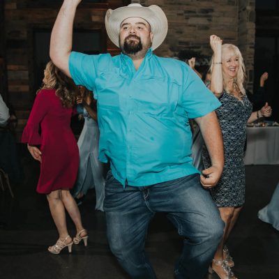 cowboy-boogie-on-the-dancefloor